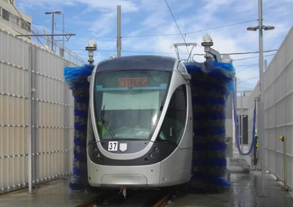 �ǘ˶�����ϴ܇�C